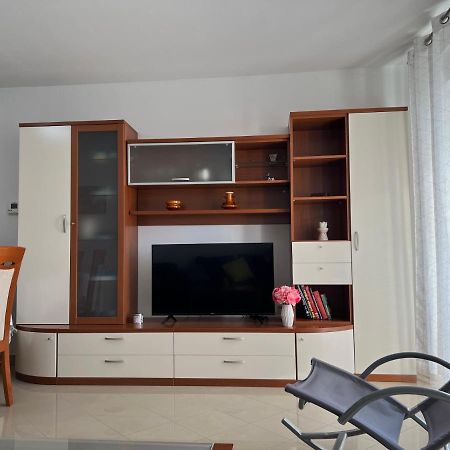 Apartman Ruza Apartment Pula Exterior foto