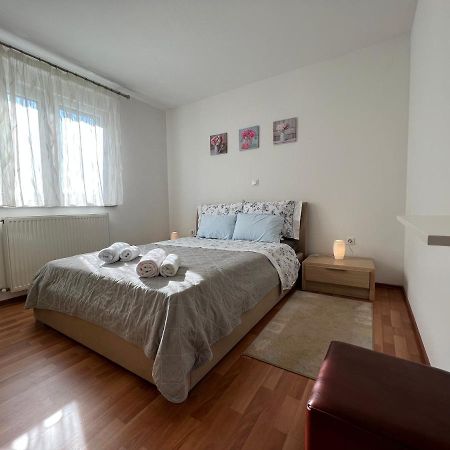 Apartman Ruza Apartment Pula Exterior foto