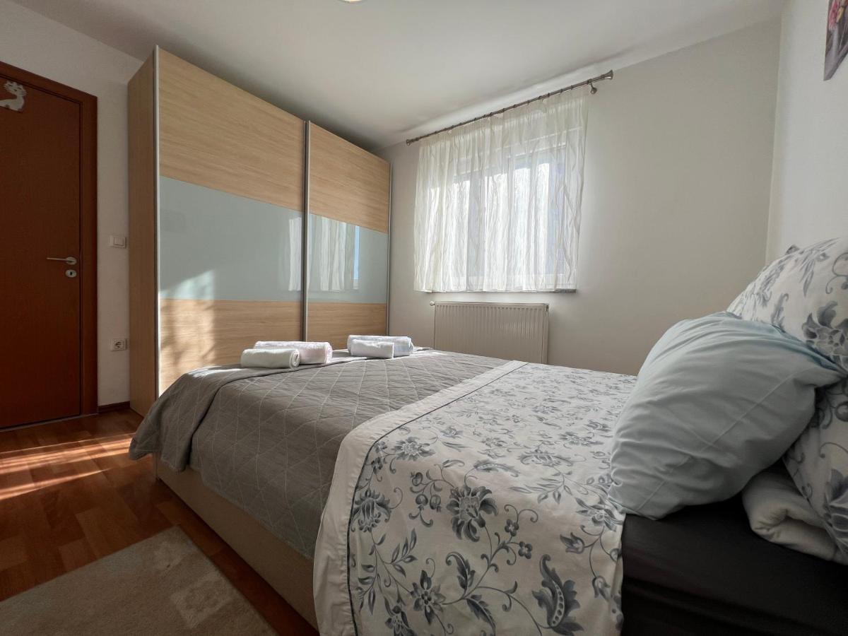 Apartman Ruza Apartment Pula Exterior foto